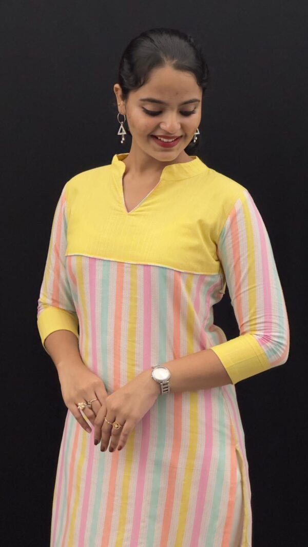 TRENDING LINES KURTI